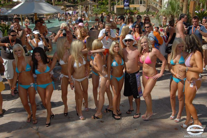 Конкурс бикини SilverCash Bikini Contest 2007 (30 фото)